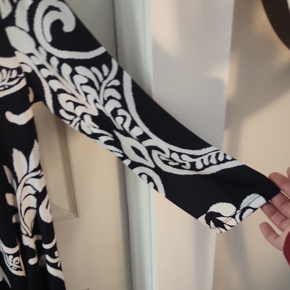 CLARA SUNWOO Floral Tunic - Picture 3 of 3